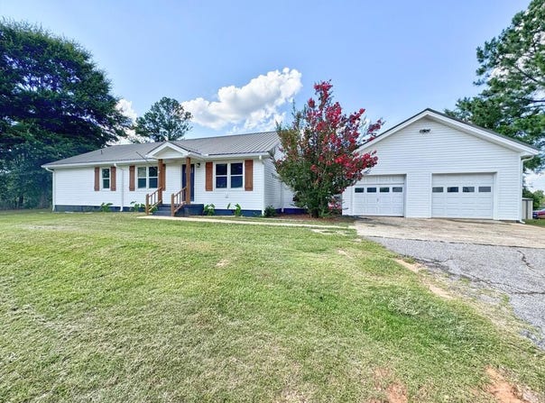 5 Lake Drive, Lagrange, GA 30041