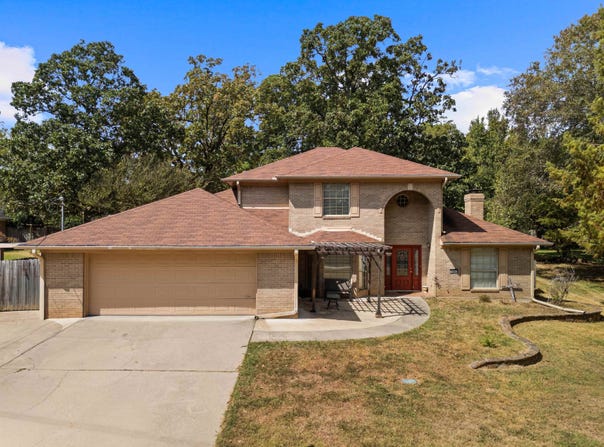 330 Honeysuckle, Longview, TX 75605