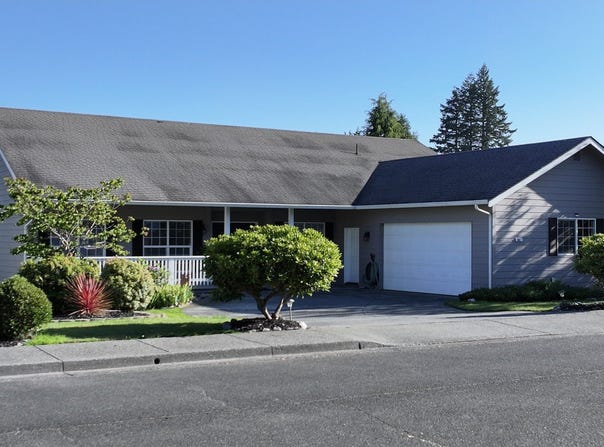 861 JODEE Ln, Brookings, OR 97415