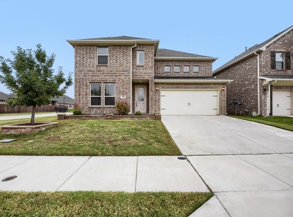 3801 Heather Meadows Drive, Fort Worth, TX 76244