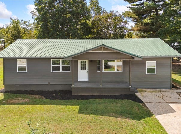 18 Sue Street, Western Grove, AR 72685