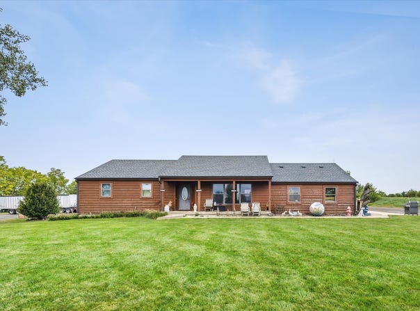 1451 Johnson Road, Oswego, IL 60543