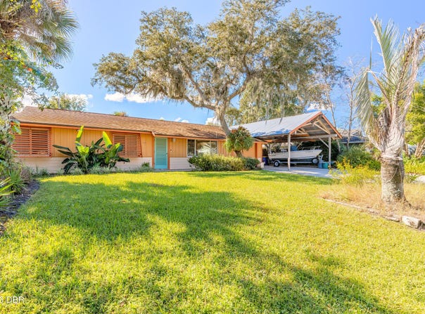 2526 Royal Palm Drive, Edgewater, FL 32141