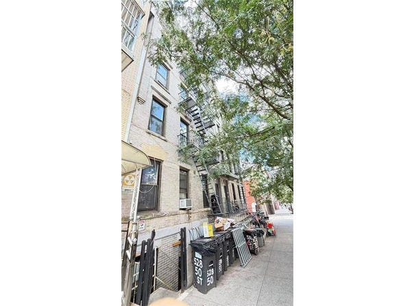 530 50th Street, Brooklyn, NY 11220