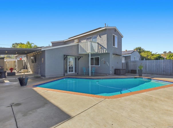 1178 Eucalyptus Dr, El Cajon, CA 92020