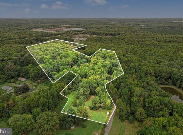 JAMESTOWN Road, ASHLAND, VA 23005