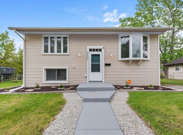 4435 Balmoral Drive, Richton Park, IL 60471