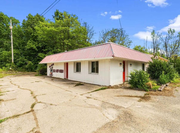 7352 N Dort Highway, Mount Morris, MI 48458