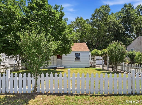 14 Pine Hill Road, Enfield, CT 06082