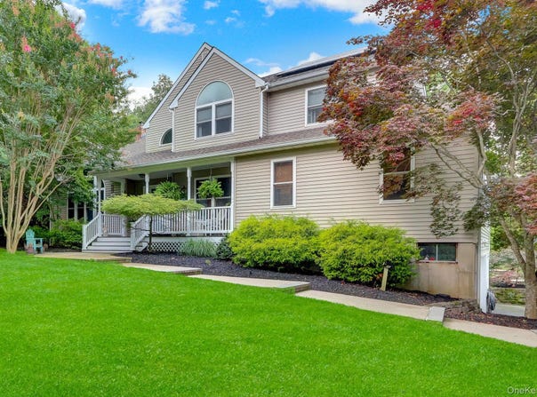 4 Apple Lane, Wading River, NY 11792