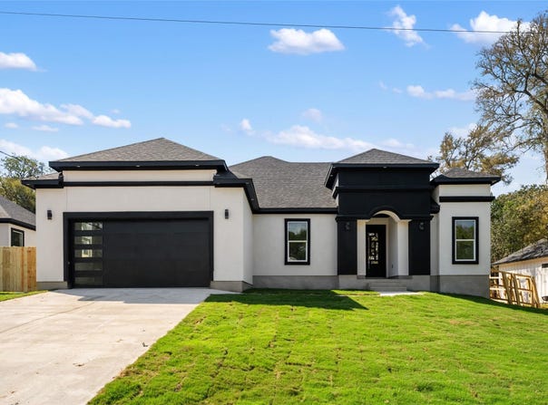 127 Hilea Ct, Bastrop, TX 78602