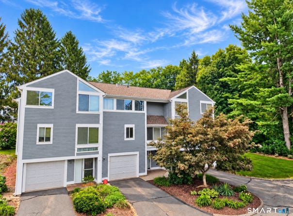 39 Old Mill Court, Simsbury, CT 06070