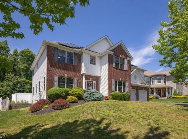 15 Winding Ridge Rd, Jefferson Twp., NJ 07849-1786