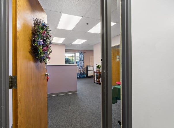 555 Pleasant St, Attleboro, MA 02703