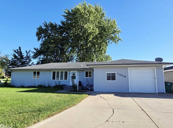 1400 Steiner Boulevard, Webster City, IA 50595