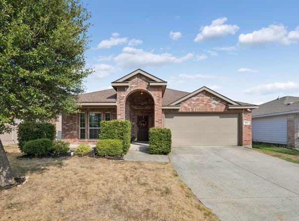 817 Post Oak Trail, Anna, TX 75409