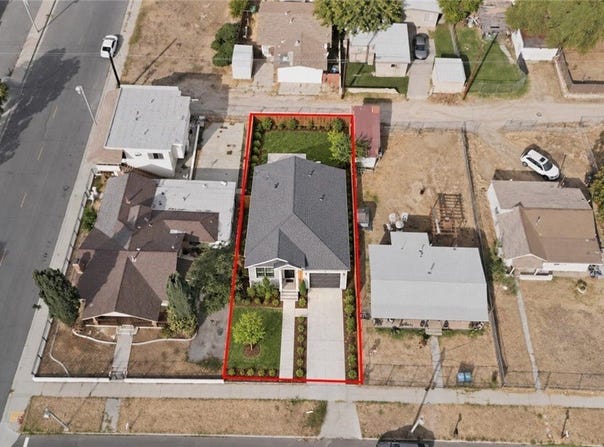 127 N 3rd, Banning, CA 92220