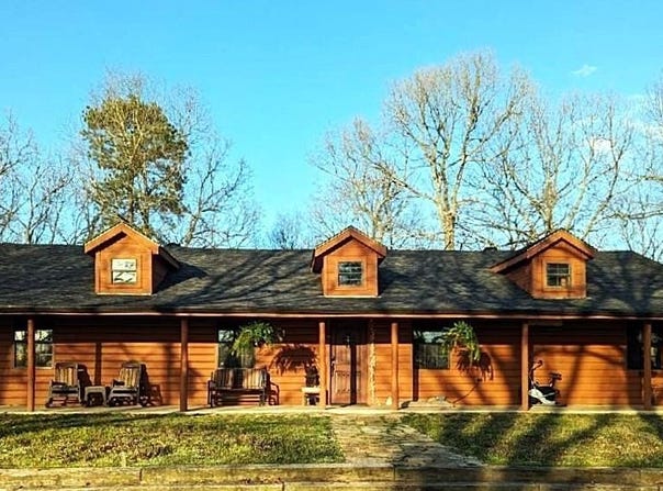 565 Polk Road 194, Mena, AR 71953
