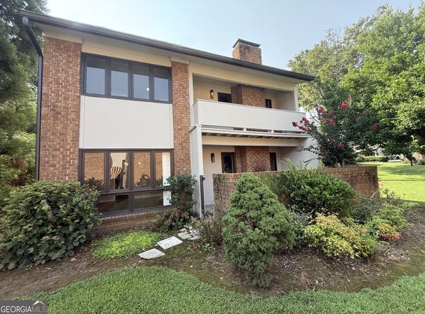 3240 Clairmont N NE, Atlanta, GA 30329