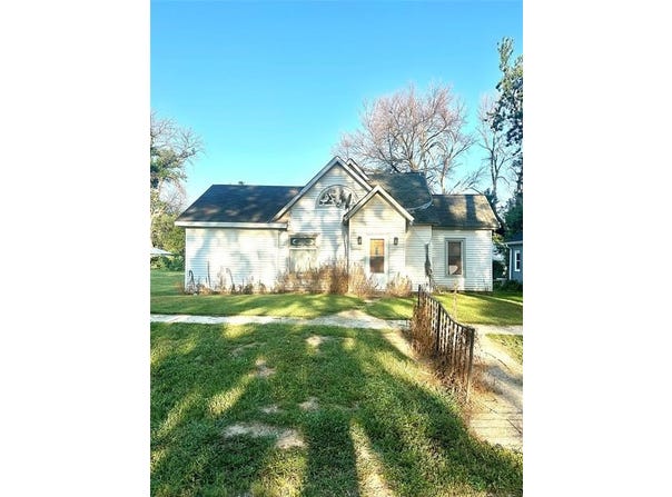 404 Eva Street, Irwin, IA 51446