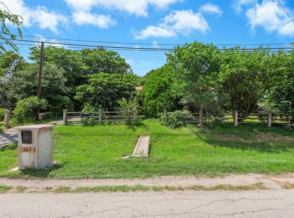 263 Railyard Dr, Kyle, TX 78640