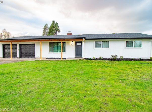 1682 HEMLOCK St, Eugene, OR 97404