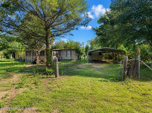 602 JUNIOR LAKE Drive, Interlachen, FL 32148