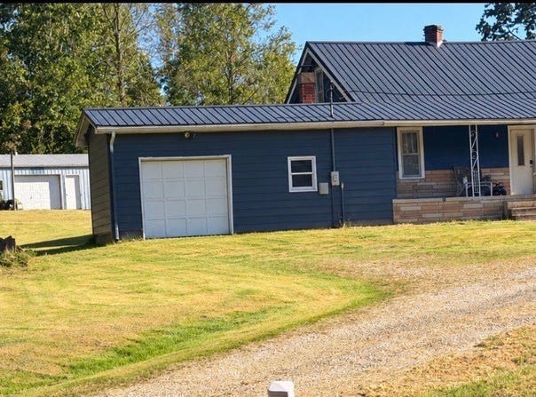10492 State Rd 70, Derby, IN 47525