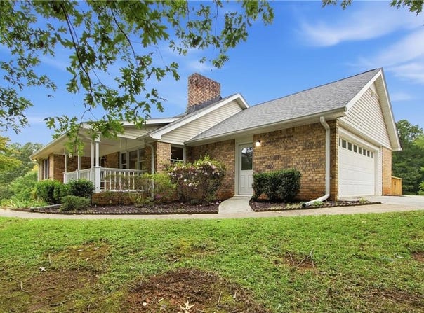 552 Rich Davis Road, Hiram, GA 30141