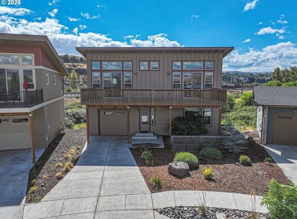 162 BLUE HERON Ct, TheDalles, OR 97058