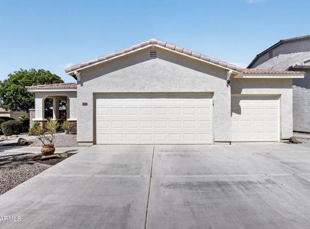 15402 N 169TH Avenue, Surprise, AZ 85388