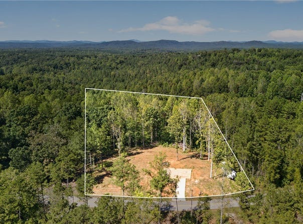617 Bolt Road, Westminster, SC 29693
