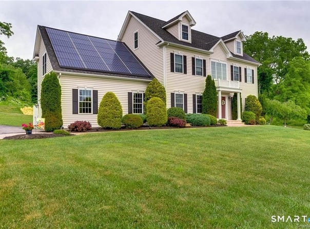 833 Millbrook Road, Middletown, CT 06457
