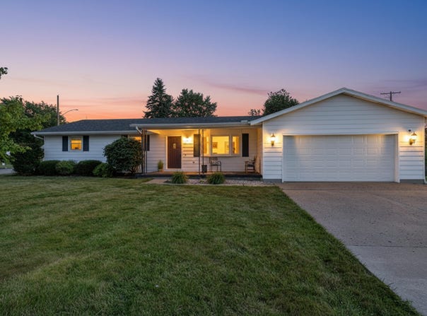 105 E Main Street, Anna, OH 45302