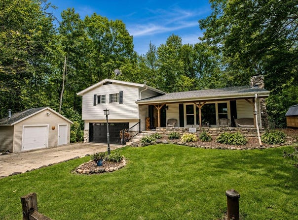 W6569 County Rd F, Cascade, WI 53011
