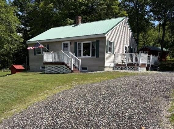 1042 Sokokis Trail, Cornish, ME 04020