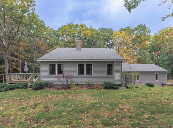 565 Old County Road, Plainfield, NH 03871