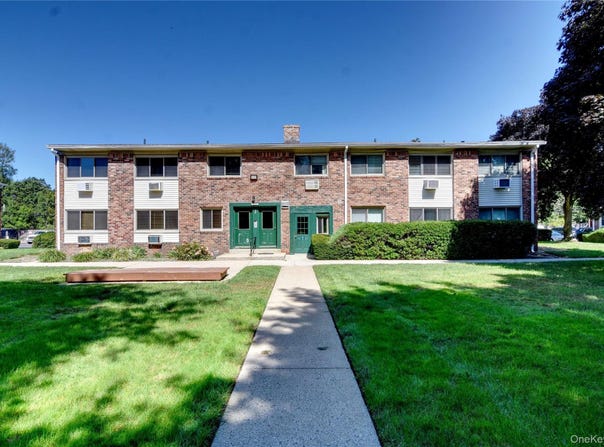 2453 Union Boulevard, Islip, NY 11751