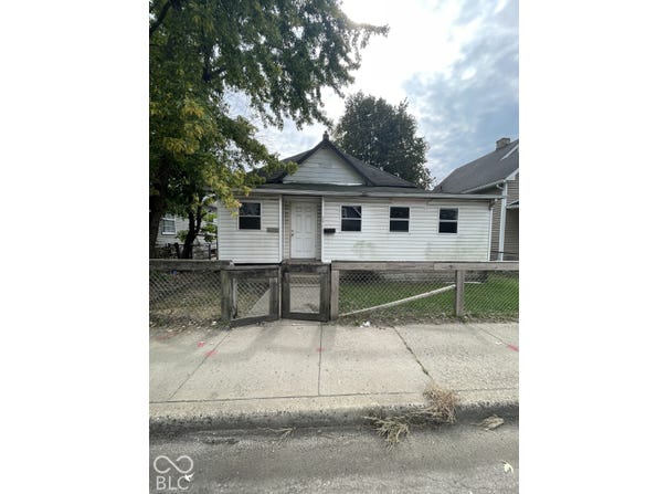 3511 E 10th Street, Indianapolis, IN 46201