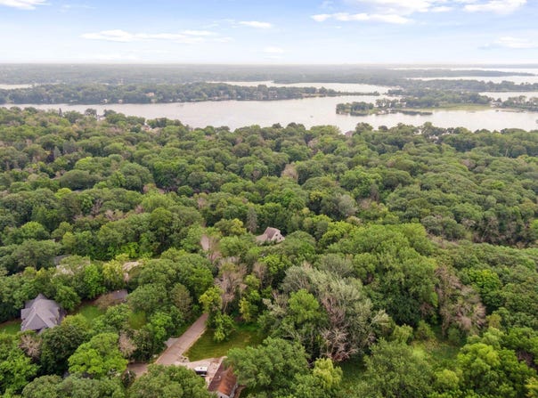 Park Drive, Orono, MN 55364
