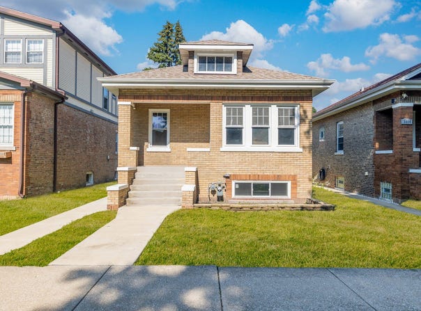 3136 Harvey Avenue, Berwyn, IL 60402