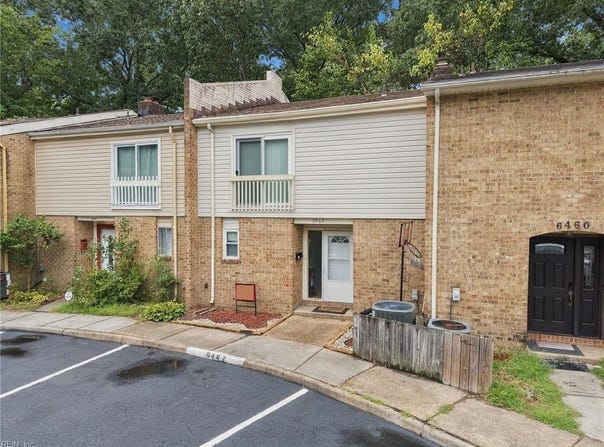 6462 Duquesne Place, Virginia Beach, VA 23464