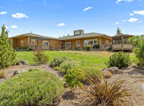 145 Normal Avenue, Ashland, OR 97520