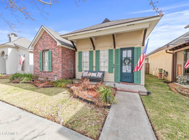 413 Harbor Road, Youngsville, LA 70592