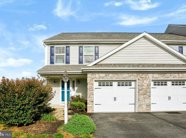 753 WINDING Lane, HARRISBURG, PA 17111