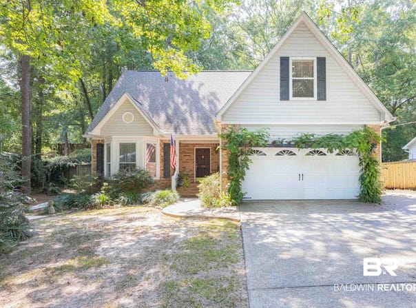 198 Rolling Hill Drive, Daphne, AL 36526