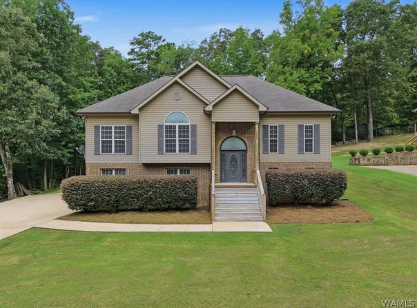 12722 Alpine Circle, Lake View, AL 35111