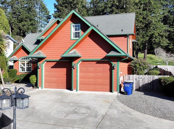 7007 WELCH Ct, Brookings, OR 97415