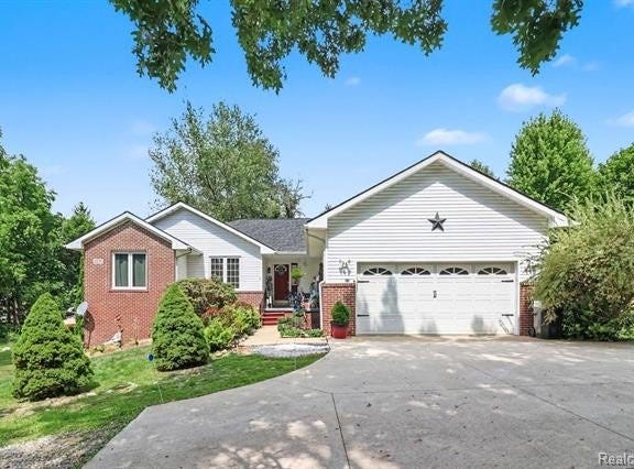2575 County Farm Road, Marion Twp, MI 48843