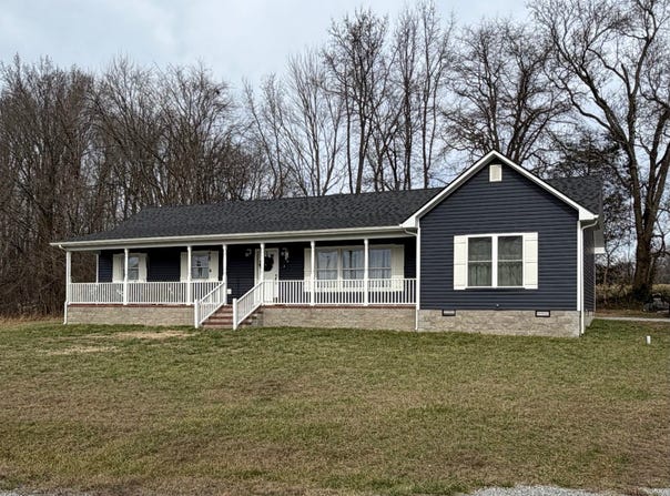 97 Kenzie Ln., Russell Springs, KY 42642